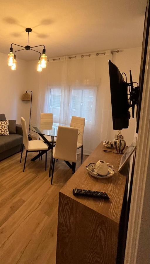 Cornelias Home ลอส กริสเตียนอส ภายนอก รูปภาพ